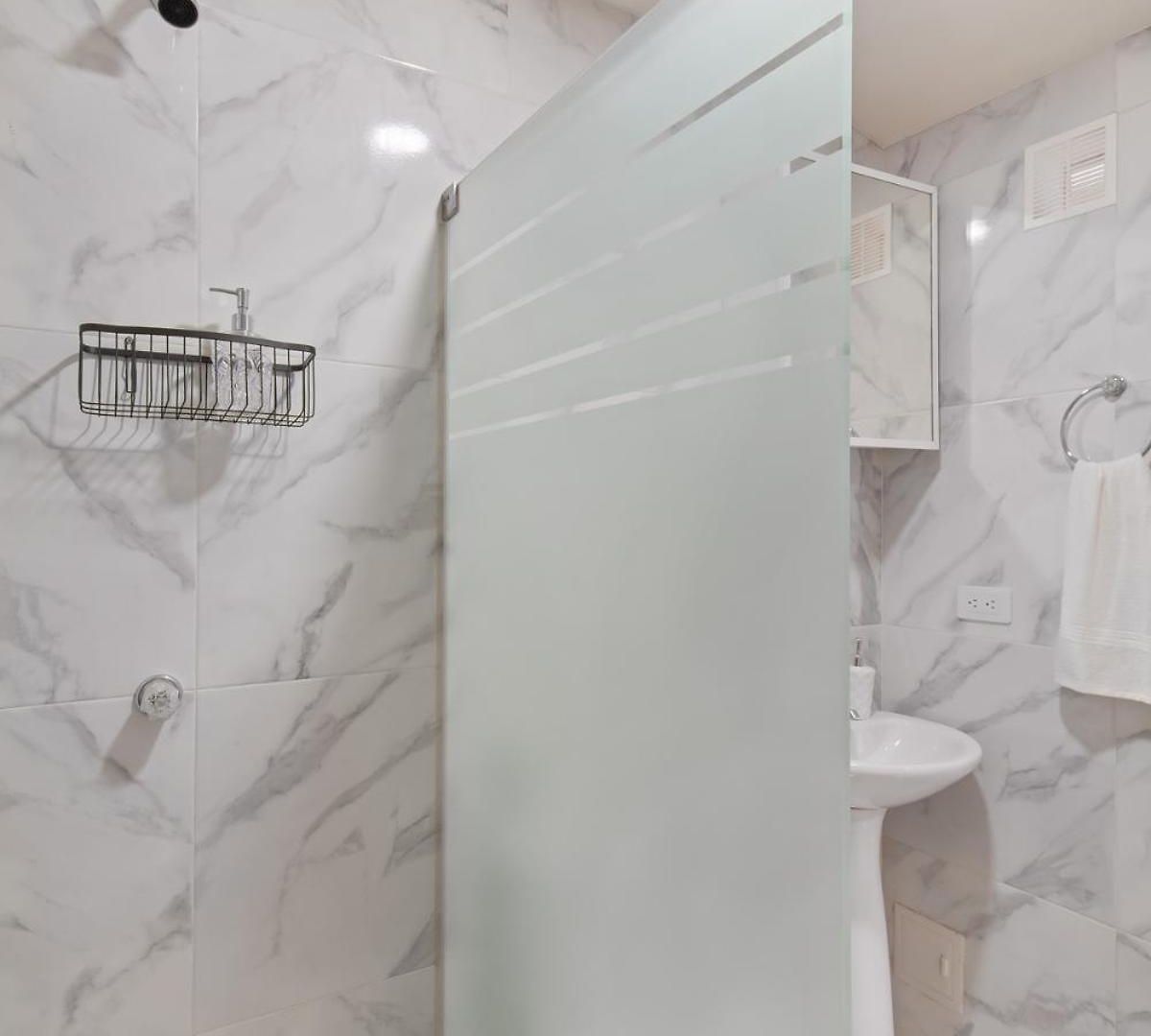 Apartamento Comodo Con Excelente Ubicacion