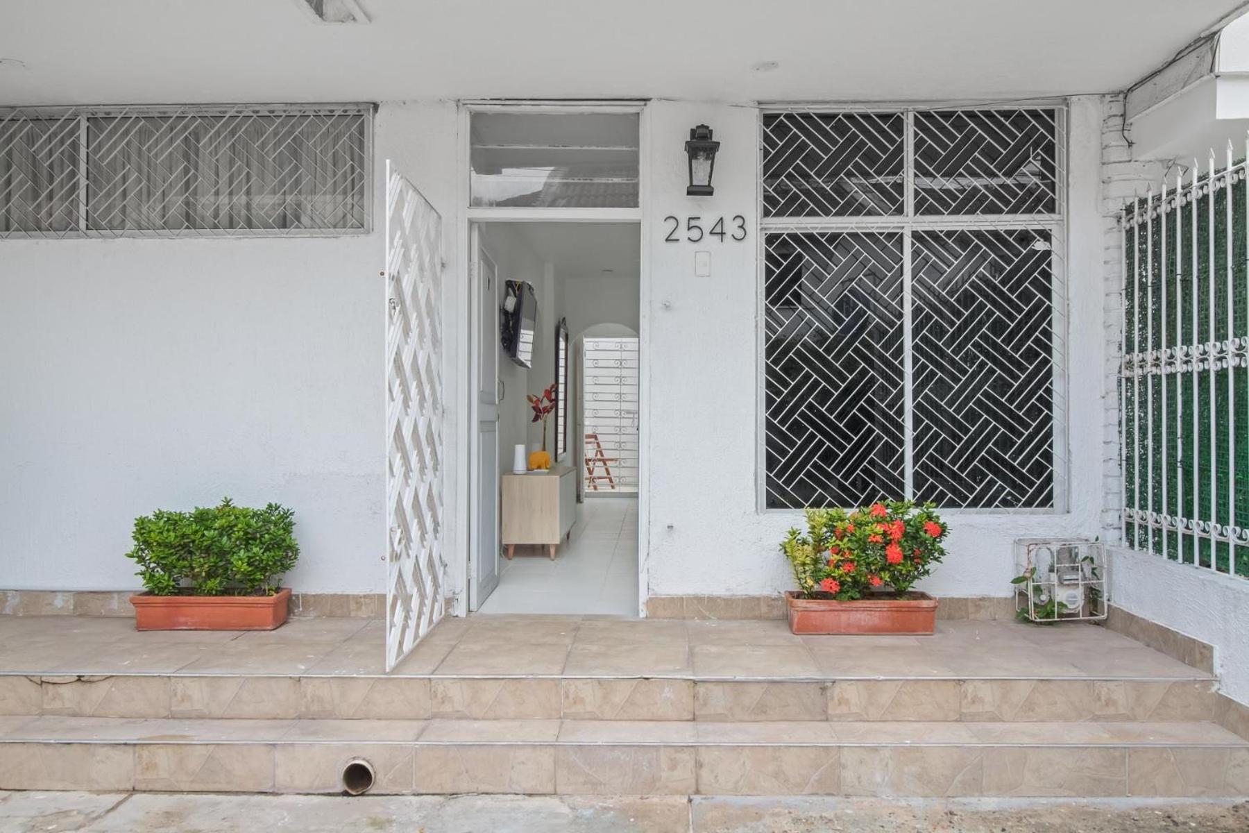 Comodo Con Excelente Ubicacion *